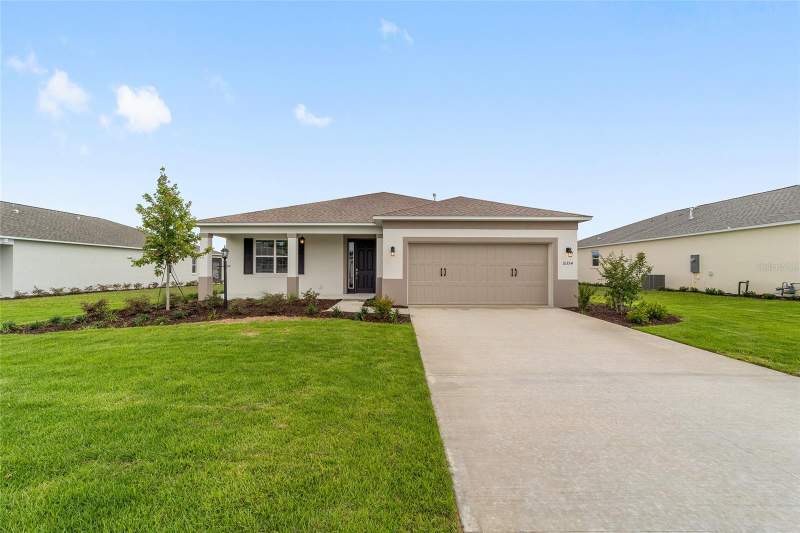 3 bedroom Single Family Residence at 10354 SW 105th Terrace, On Top Of The World, Ocala — photo 2