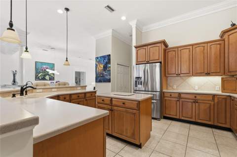 121 Harbor View Lane, Belleair Bluffs FL - photo 13 of 38
