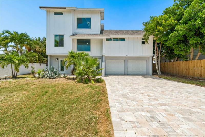 3 bedroom Single Family Residence at 970 Boca Ciega Isle Drive, Boca Ciega Isle, St Pete Beach — photo 5