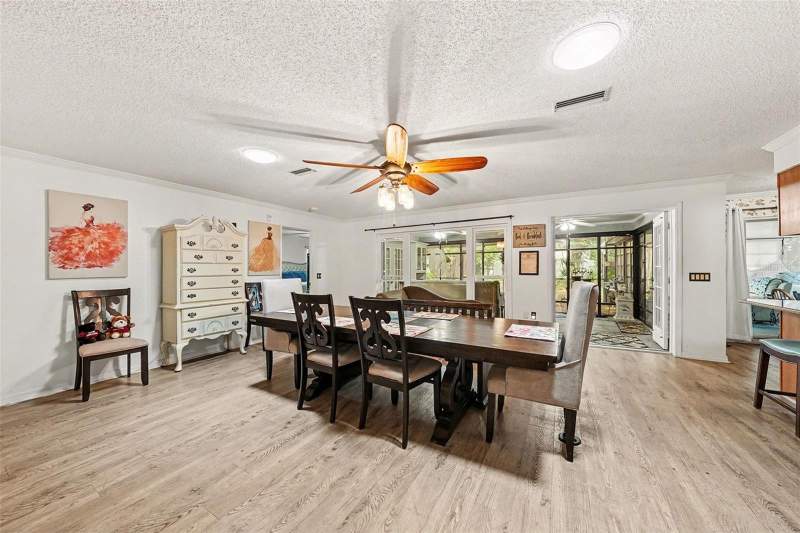 3 bedroom Single Family Residence at 8251 Earlshire Lane, Spring Hill Un 6, Spring Hill — photo 5