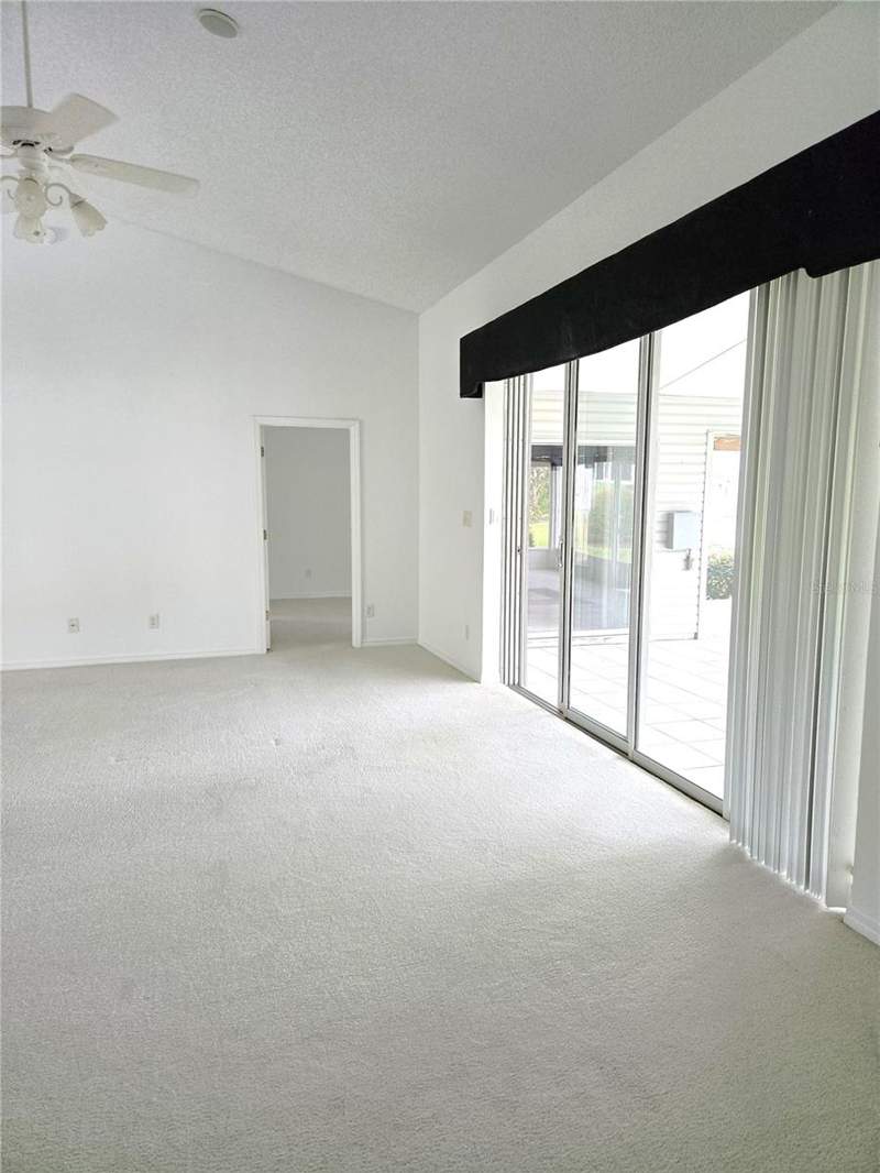 2 bedroom Single Family Residence at 25419 Crestwater Drive, Plantation At Leesburg, River Crest, Leesburg — photo 4