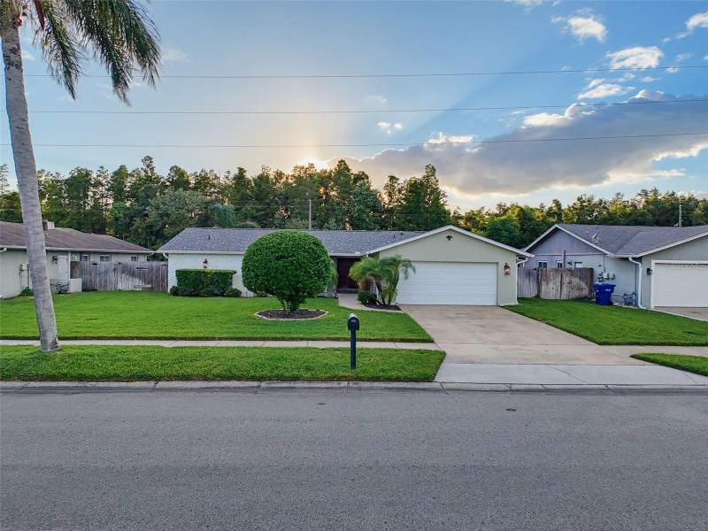 3 bedroom Single Family Residence at 1846 Del Robles Drive, Del Robles, Clearwater — photo 4