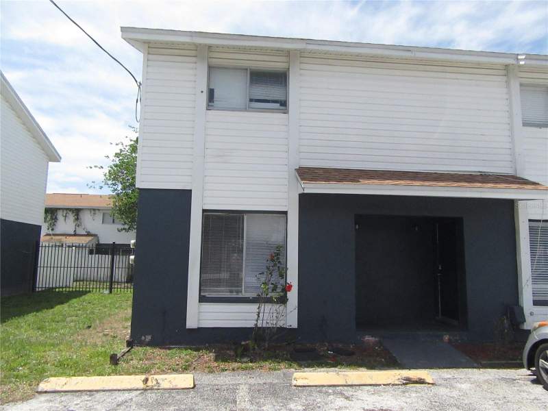 13050 N 20TH STREET home for sale in Hapshire Villas Unrec Tnhse Place