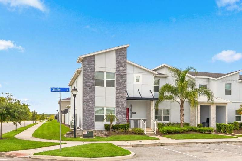 5 bedroom Townhouse at 2961 Simile Street, Storey Lake Ph 1B-2A, Kissimmee — photo 2