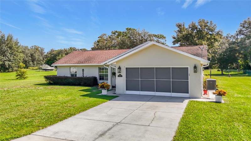 3 bedroom Single Family Residence at 3753 S Emma Jane Terrace, Grover Cleveland Estates Unit 03, Homosassa — photo 2