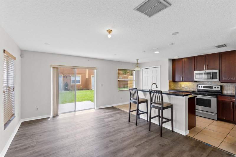 3 bedroom Townhouse at 4231 Trident Point, Hawthorne Glen Twnhms, Oviedo — photo 5