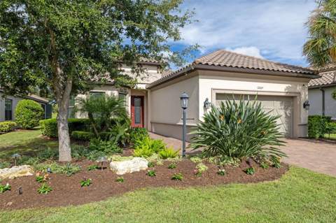 12807 Sorrento Way, Bradenton FL - photo 16 of 93