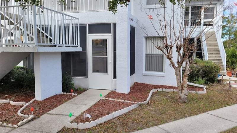 1 bedroom Condominium at 913 SE Mayo Drive, Crystal River, Crystal River — photo 2
