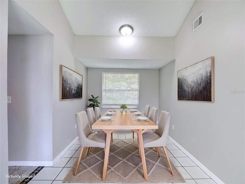 3 bedroom Single Family Residence at 6701 Village Grove Court, Timberlane Sub Unit 6, Tampa — photo 4