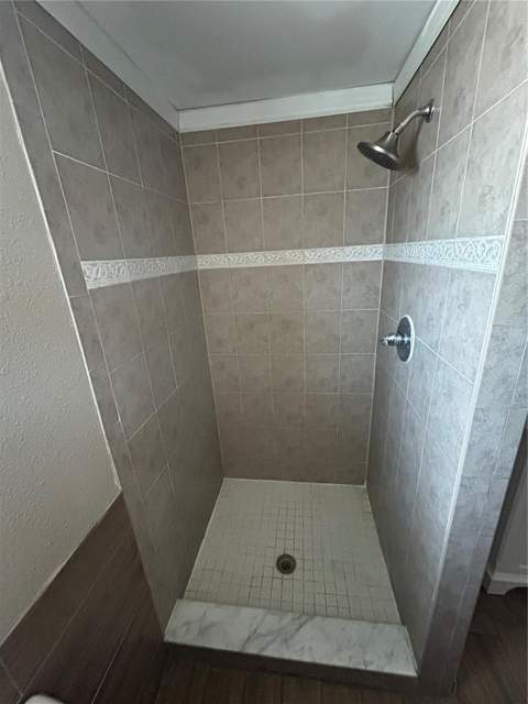 7335 Gulf Highlands Drive, Port Richey FL - photo 11 of 57