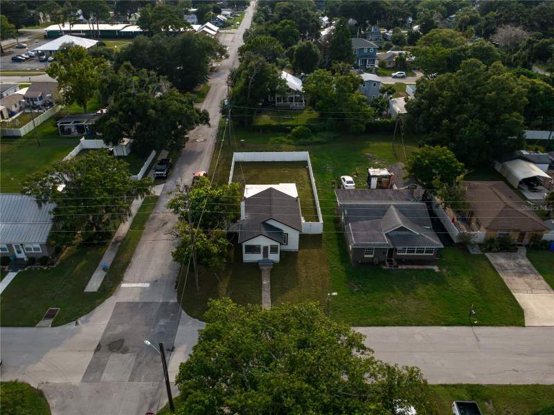 2 bedroom Single Family Residence at 624 Illinois Avenue, St Cloud 2nd Town Of, St Cloud — photo 5