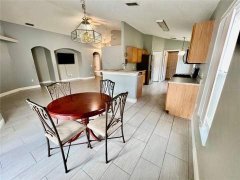 218 Royal Ridge Drive, Davenport FL - photo 10 of 31