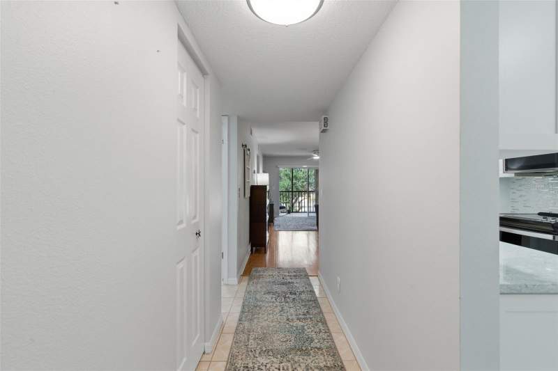 2 bedroom Condominium at 5775 Park Street #311, 6000 Park Place Condo, St Petersburg — photo 5