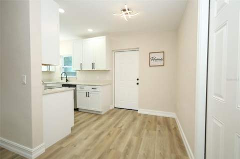 113 Hope Circle, Orlando FL - photo 9 of 31