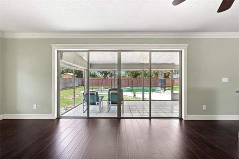 6785 Tamarind Circle, Orlando FL - photo 14 of 44