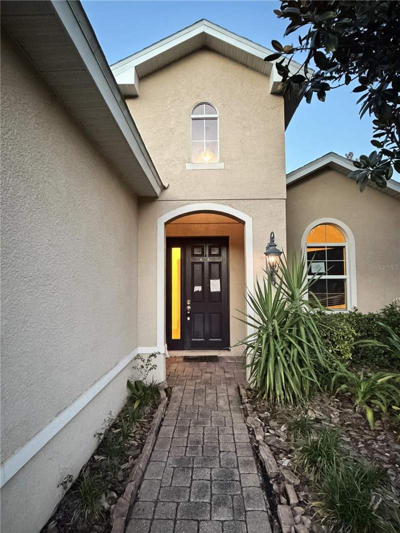 3 bedroom Single Family Residence at 19314 Red Sky Court, Lakeshore Ranch Ph I, Land O Lakes — photo 2