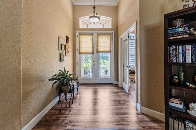 4 bedroom Single Family Residence at 6714 Hartsworth Drive, Hartford Estates, Lakeland — photo 5