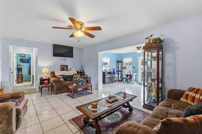 3 bedroom Single Family Residence at 7221 8th Avenue Loop, Village Estates, Bradenton — photo 5