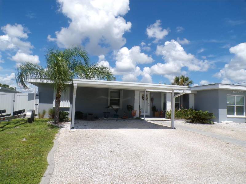 3 bedroom Single Family Residence at 861 Conreid Drive, Port Charlotte Sec 025, Port Charlotte — photo 2