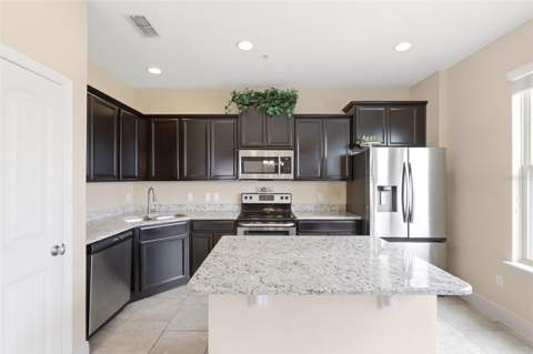 10558 Green Ivy Lane, Orlando FL - photo 23 of 40
