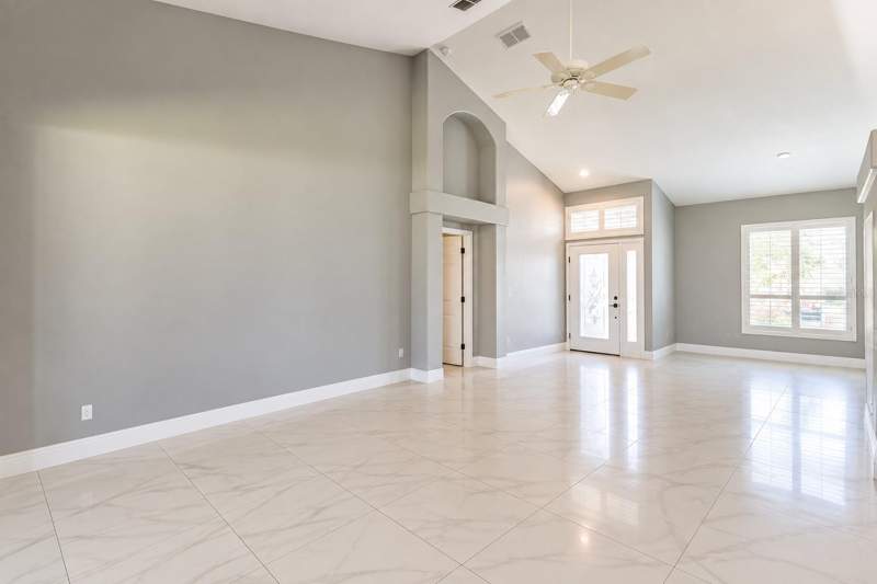 3 bedroom Single Family Residence at 4465 Fairway Oaks Drive, Fairway Oaks First Add, Mulberry — photo 2