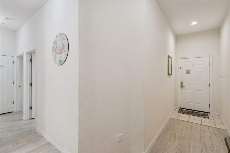 3 bedroom Condo - Hotel at 203 Lucaya Loop, Bahama Bay A Condo, Davenport — photo 5