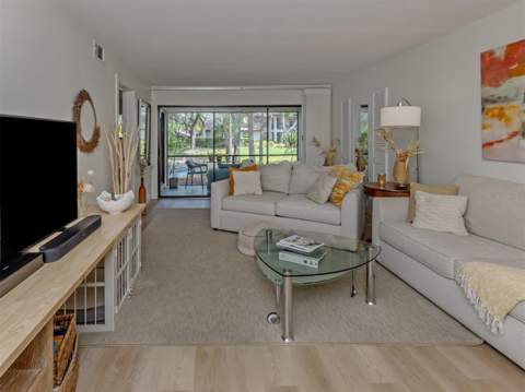 4713 Winslow Beacon #5, Sarasota FL - photo 11 of 56