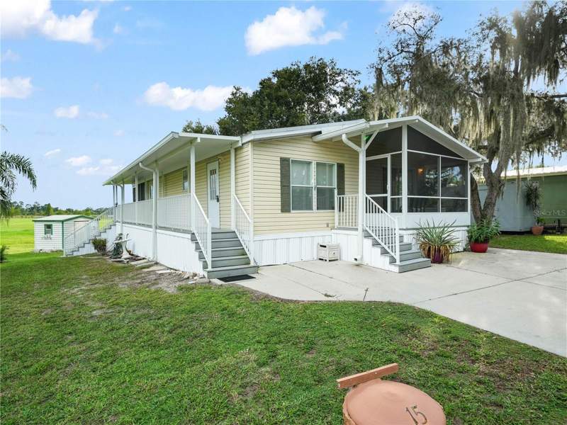 2 bedroom Manufactured Home at 15 Pink Lady Lane, Saddlebag Lake, Lake Wales — photo 4