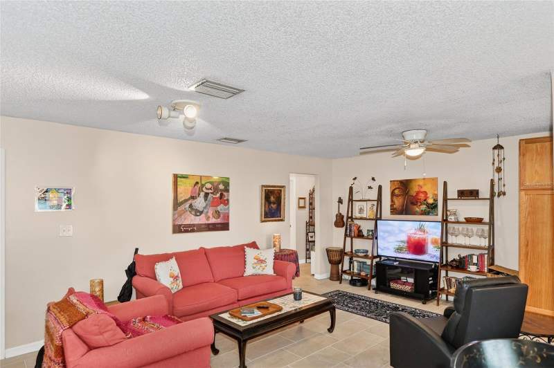 2 bedroom Condominium at 4160 Fruitville Road #11, Gardens The, Sarasota — photo 5