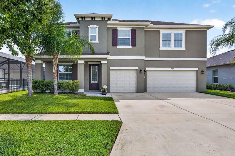 5 bedroom Single Family Residence at 7109 Bay Laurel Court, Watergrass, Wesley Chapel — photo 2