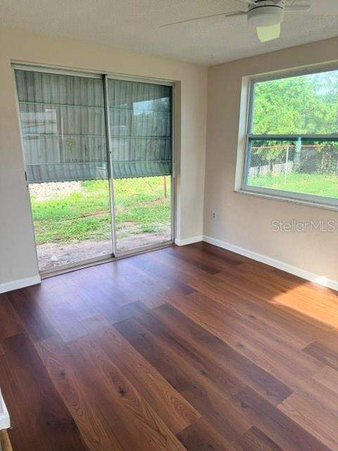 7323 Oak Crest Drive, Port Richey FL - photo 10 of 31