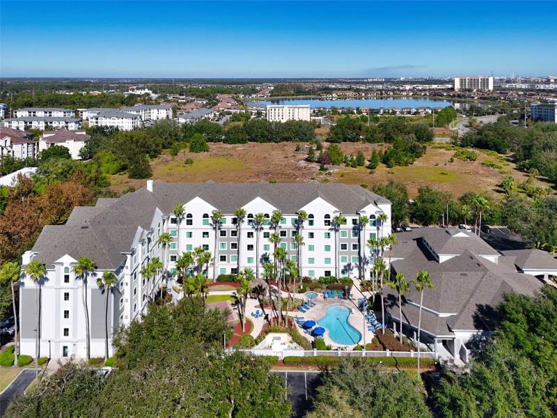 8303 Resort
