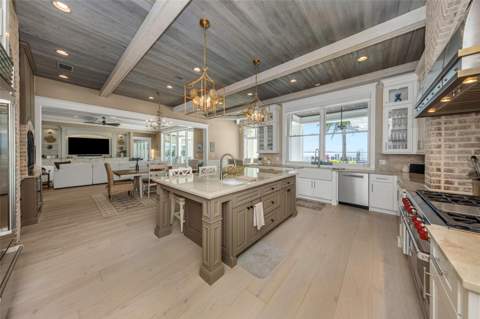 1744 Santa Barbara Drive, Dunedin FL - photo 16 of 97