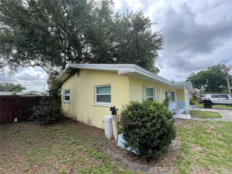 2 bedroom Single Family Residence at 635 Deville Drive, Parkway Estates 1st Add, Largo — photo 2