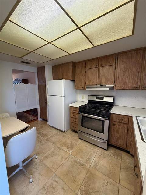 1847 Shore Drive #216, South Pasadena FL - photo 10 of 29