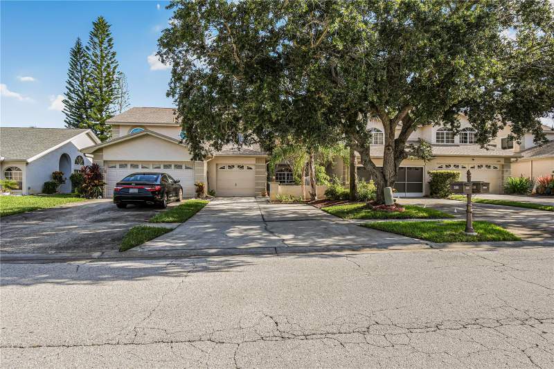3 bedroom Townhouse at 2586 Pine Cove Lane, Brookfield, Clearwater — photo 2
