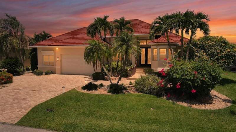 3 bedroom Single Family Residence at 436 Valletta Court, Punta Gorda Isles Sec 15, Punta Gorda — photo 2