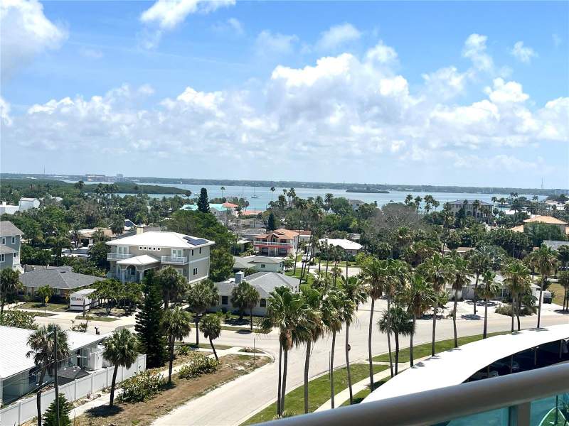 1 bedroom Condominium at 880 Mandalay Avenue #N610, Regatta Beach Club Condo, Clearwater Beach — photo 4