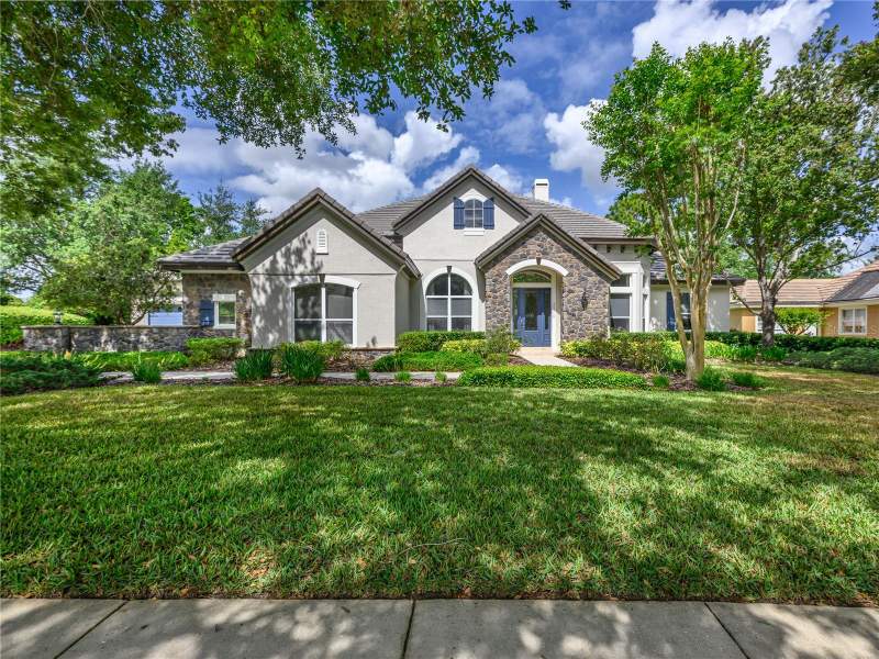 Heathrow Country Estate Homes