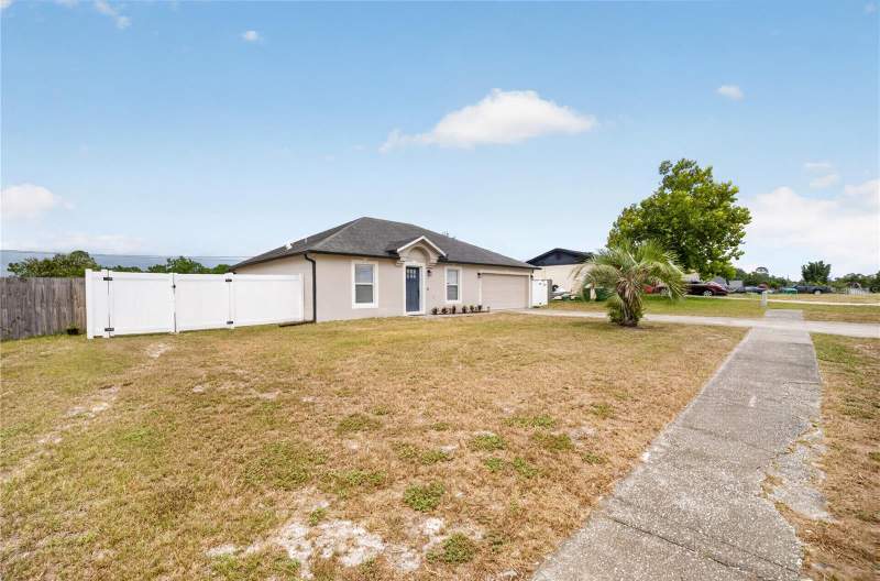 3 bedroom Single Family Residence at 2918 Chalmer Street, Deltona Lakes Unit 34, Deltona — photo 3