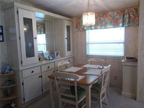 525 Sandpiper Drive, Venice FL - photo 8 of 24