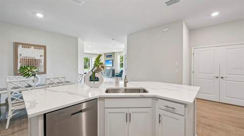 18335 Tavernside Trail, Lakewood Ranch FL - photo 8 of 53