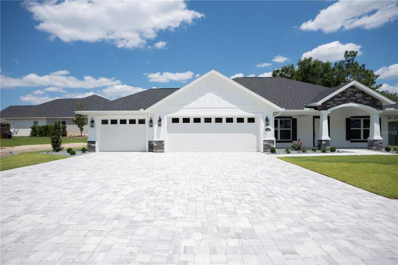 6689 SW 179TH COURT ROAD home for sale in Juliette Falls
