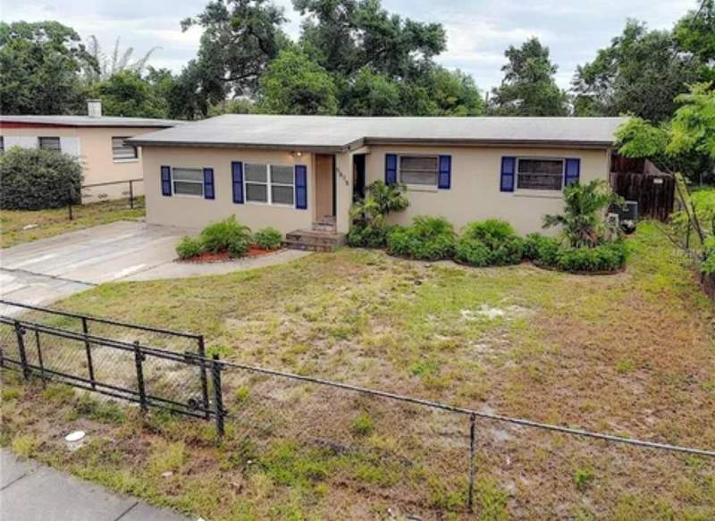 5 bedroom Single Family Residence at 5615 ARUNDEL DRIVE, PINE HILLS SUB 11, ORLANDO — photo 3