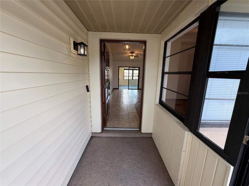 2 bedroom Single Family Residence at 15120 SW 35th Circle, Marion Oaks Un Two, Ocala — photo 4