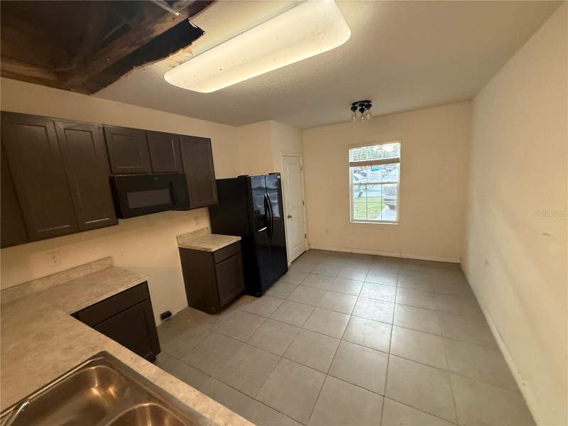 3 bedroom Townhouse at 9954 Hound Chase Drive, Copper Creek Ph 2, Gibsonton — photo 3