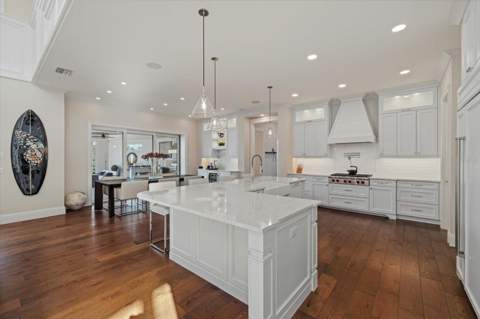 1525 Mallard Lane, Sarasota FL - photo 12 of 99