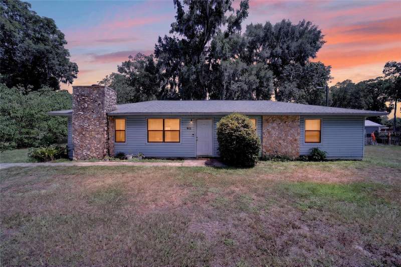 3 bedroom Single Family Residence at 945 NW 64th Place, Ocala Highlands Estate, Ocala — photo 3