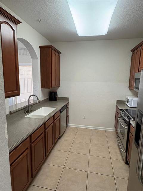 4102 Breakview Drive #40103, Orlando FL - photo 6 of 17