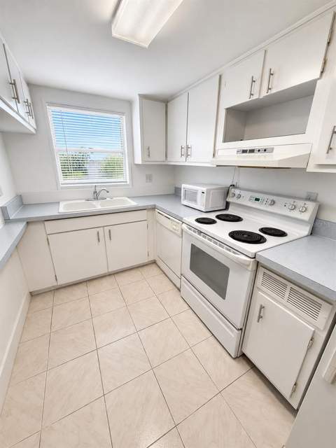 7701 Starkey Road #239, Seminole FL - photo 6 of 6